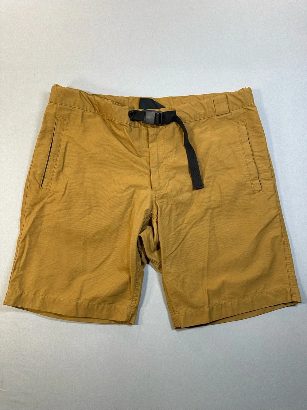 Coldsmoke All Terrain Shorts w/ Integrated Adjustable Webbing Belt - Mens Large